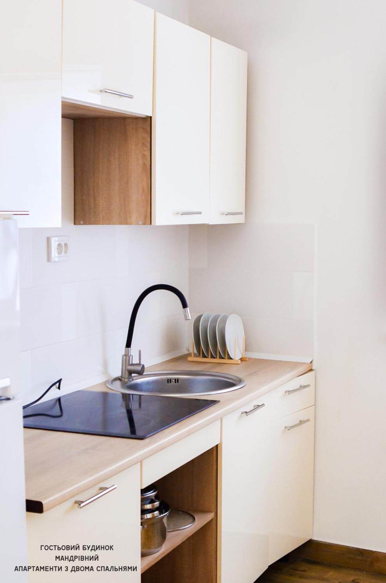 Guest House Mandrivnyi Rooms&Apartments 亚西尼亚 外观 照片